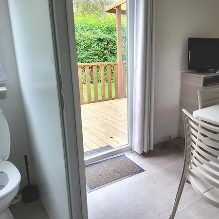 Mobile 6p Xl Climatisation Tv Wifi Parcelle Xxl Au Calme Chalet Ivry-la-Bataille